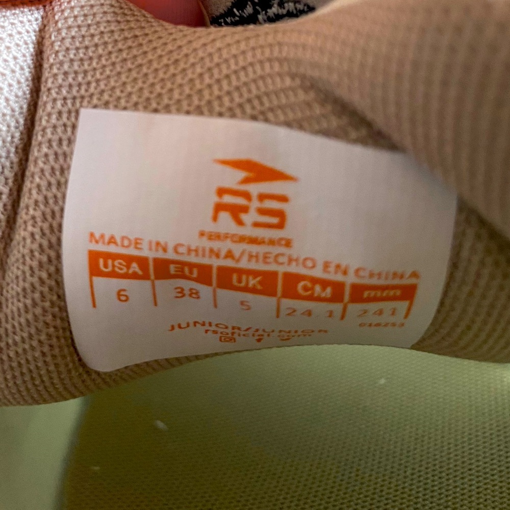 RS Performance White, Beige and Black Sneakers - Picture 6 of 6